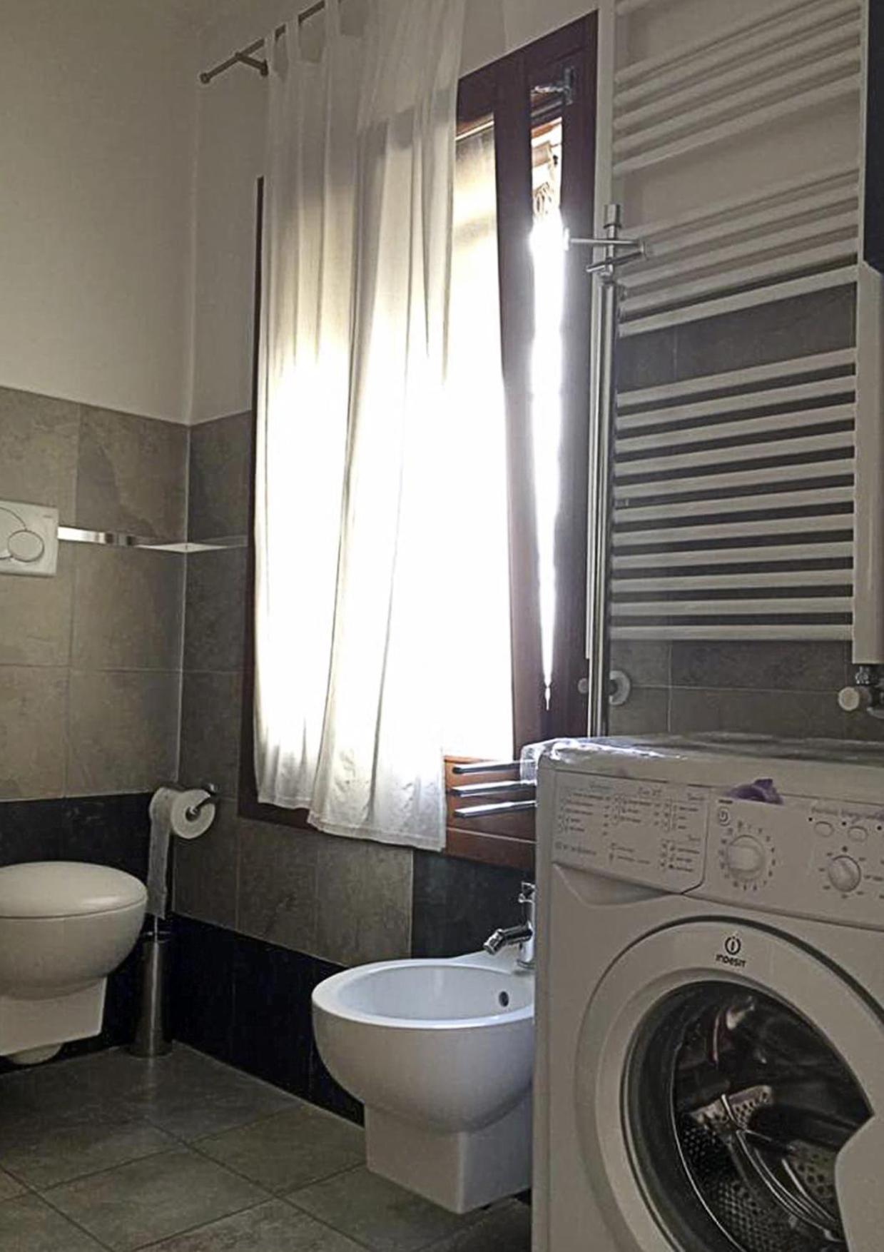 Appartement Casa Manuela Non Turisti Ma Ospiti à Chioggia Extérieur photo