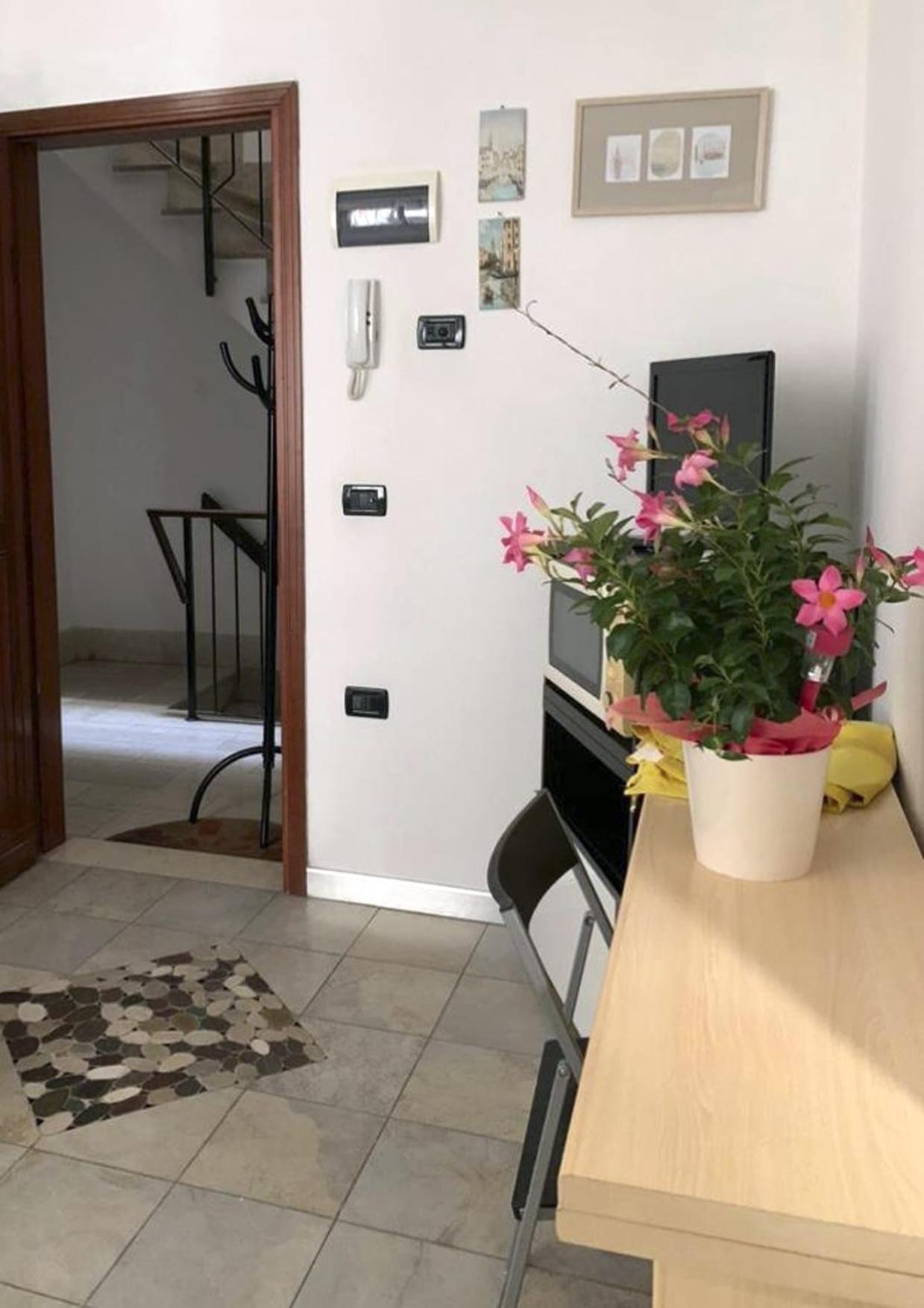 Appartement Casa Manuela Non Turisti Ma Ospiti à Chioggia Extérieur photo